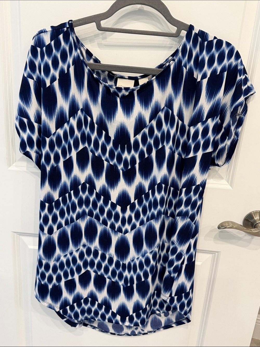 Chico's Navy and White Short Sleeve Patterned Tee